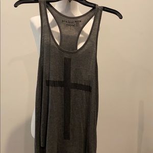 Project social T tank with cross
